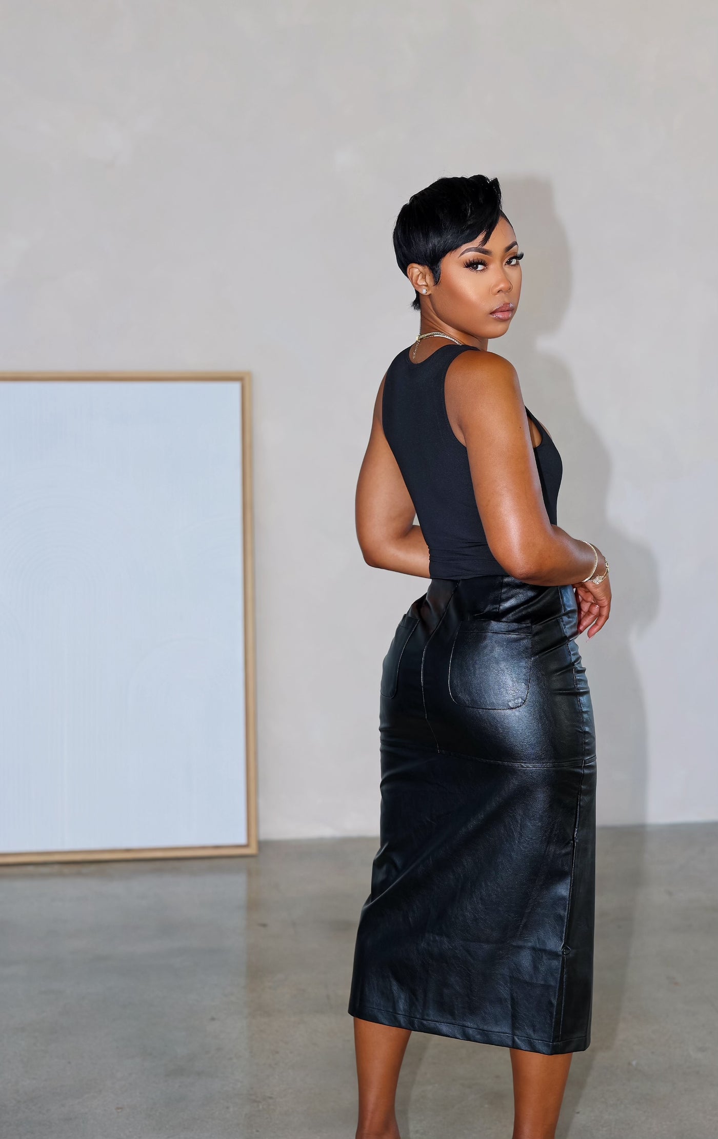 Pretty & Paid Midi Skirt (Black)