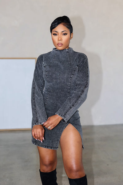 Am I Drama Mini Dress (Black)