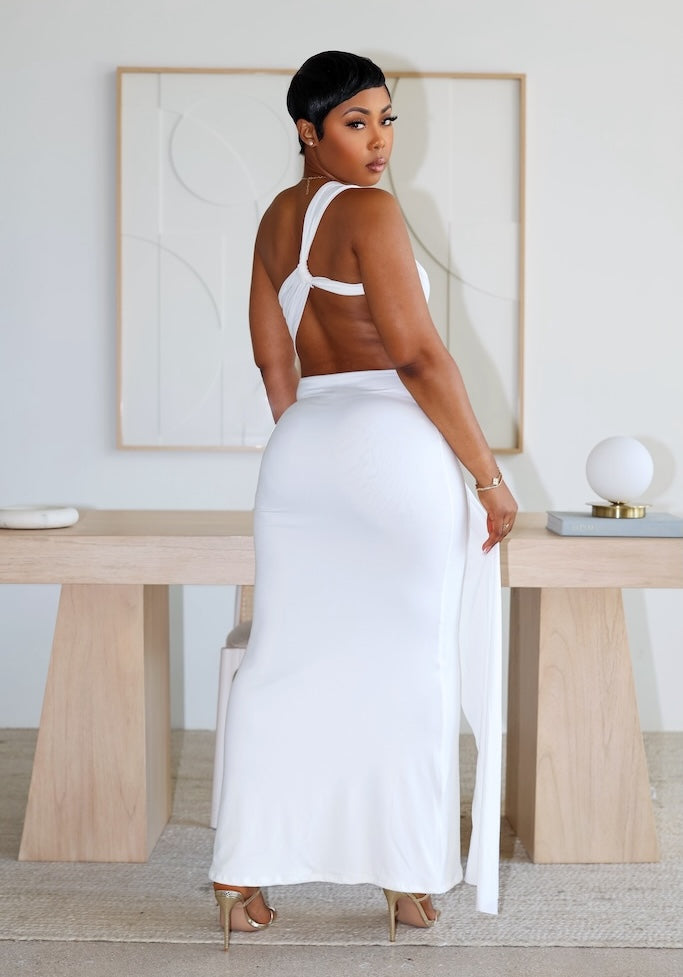 Goddess Of Love (Ivory)