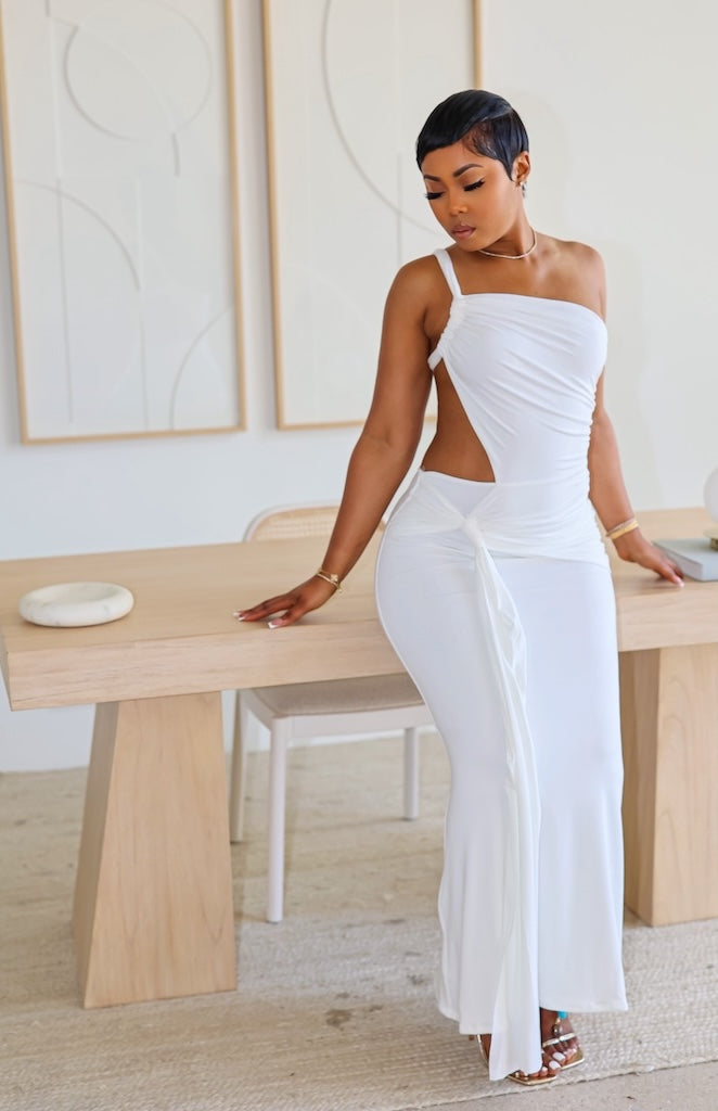 Goddess Of Love (Ivory)