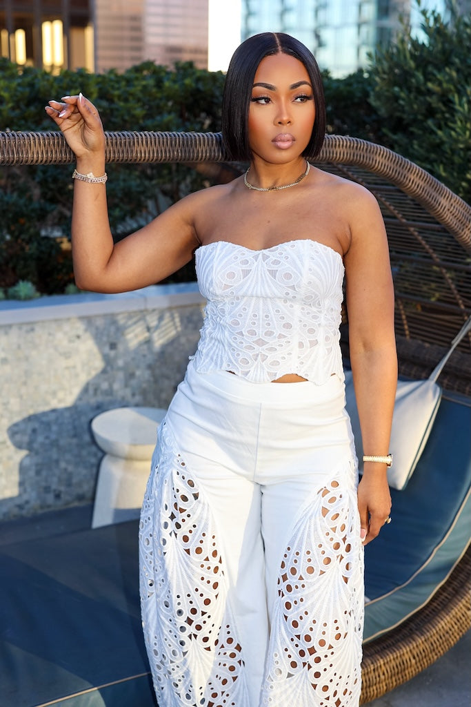 Sweet Honey Buckin Set (White)